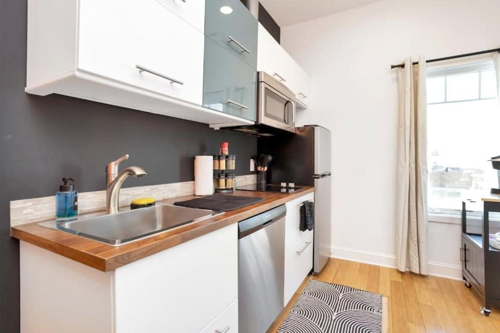 Cozy 1 Bedroom Apt Kitchen Central Danbury Buitenkant foto