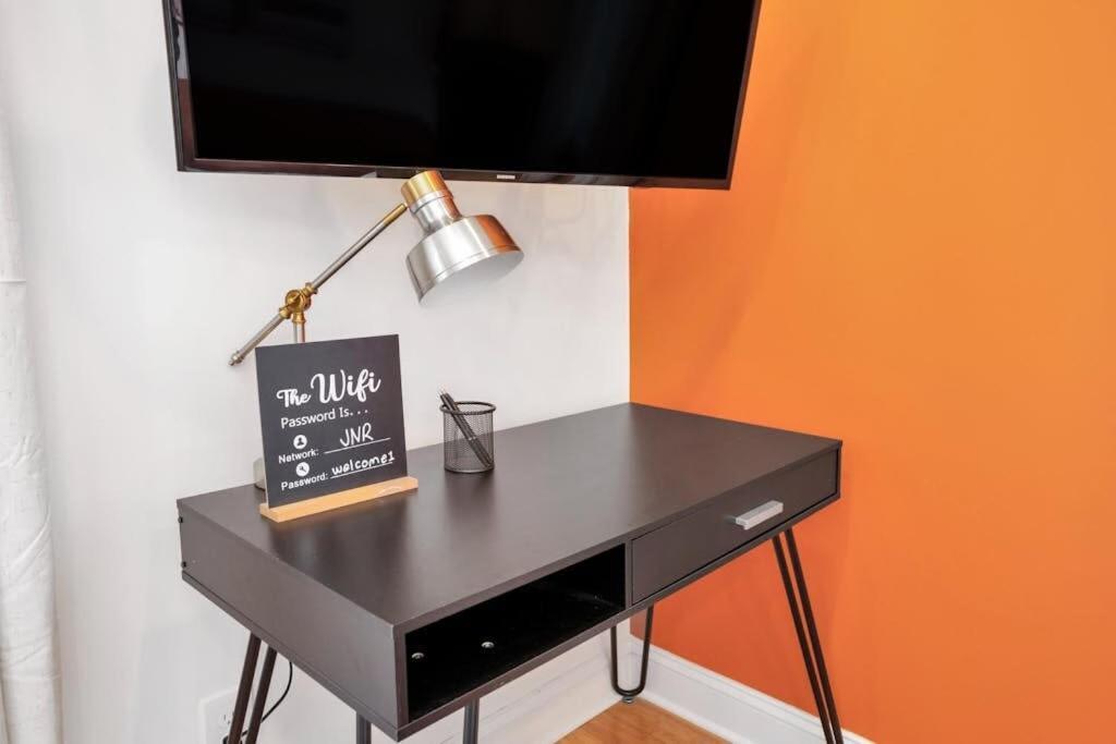 Cozy 1 Bedroom Apt Kitchen Central Danbury Buitenkant foto